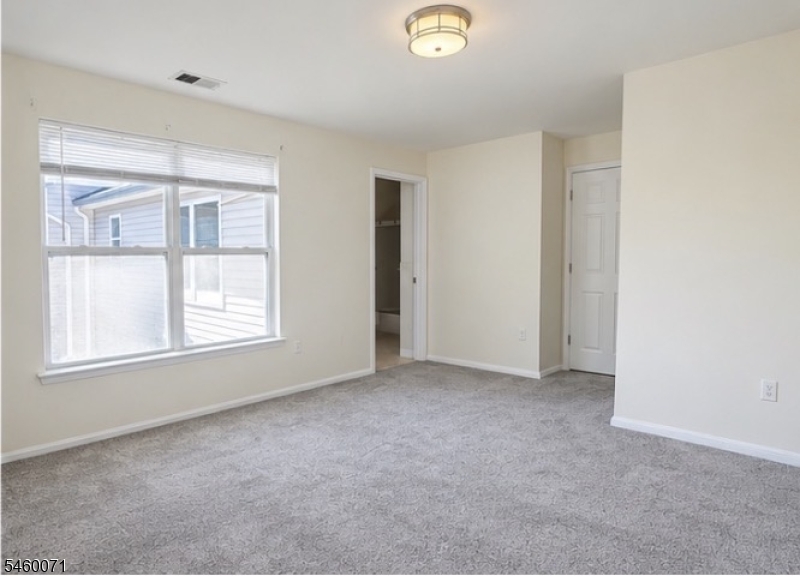 524 Great Beds Court Perth Amboy NJ 08861