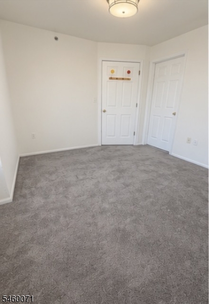 524 Great Beds Court Perth Amboy NJ 08861