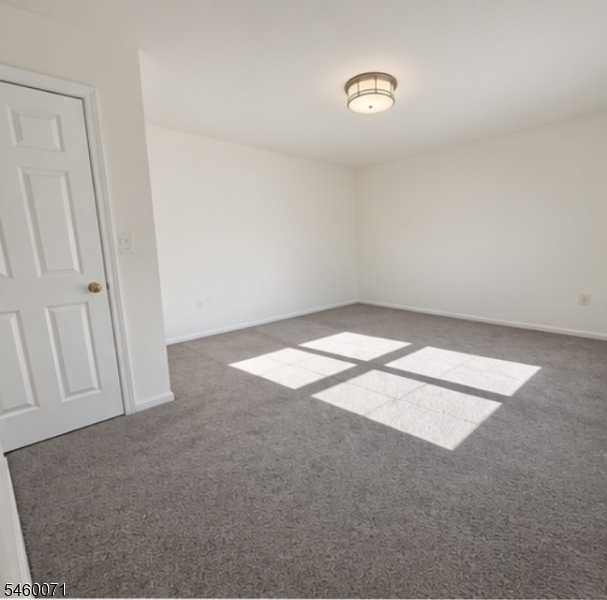 524 Great Beds Court Perth Amboy NJ 08861