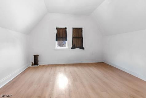 15 Highland Avenue Newark NJ 07104