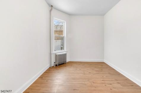 15 Highland Avenue Newark NJ 07104