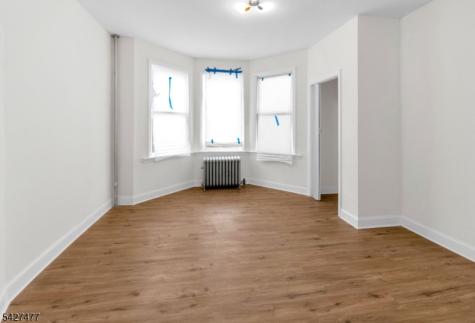 15 Highland Avenue Newark NJ 07104