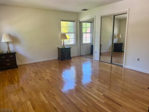 2 Eisenhower Road Closter NJ 07624