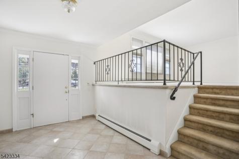 2 Eisenhower Road Closter NJ 07624