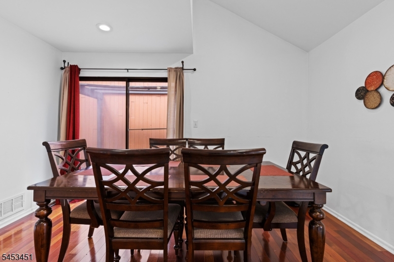 142 Riverbend Drive North Brunswick NJ 08902