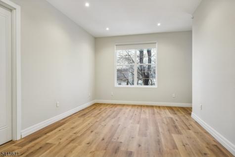 1722 Springfield Avenue Maplewood NJ 07040