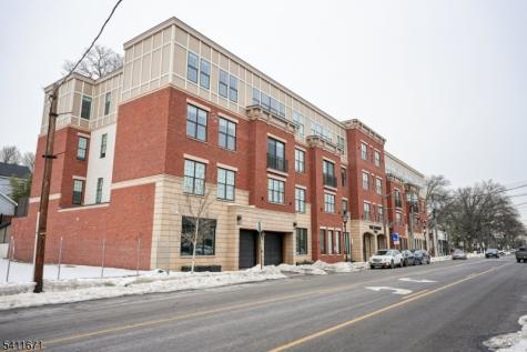 1722 Springfield Avenue Maplewood NJ 07040