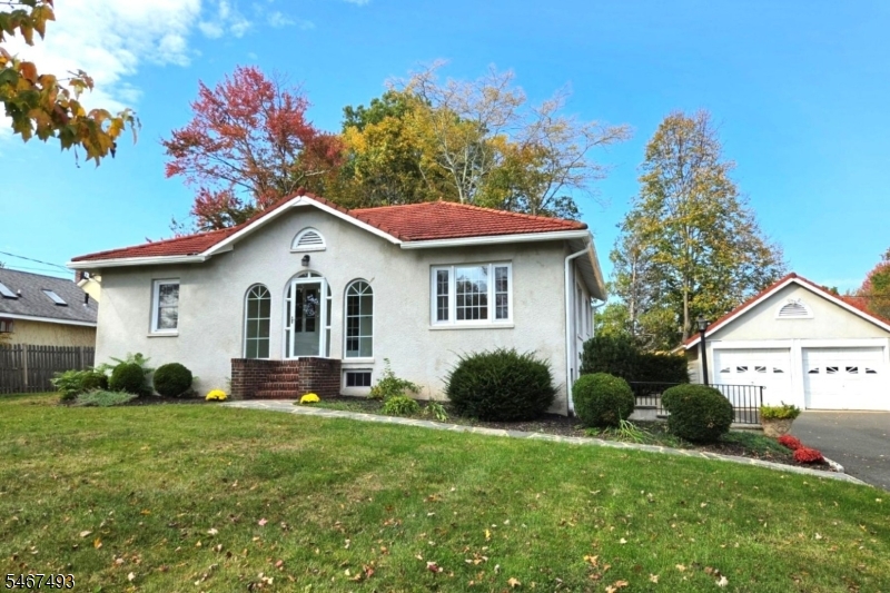 48 Bay Street Long Hill NJ 07980