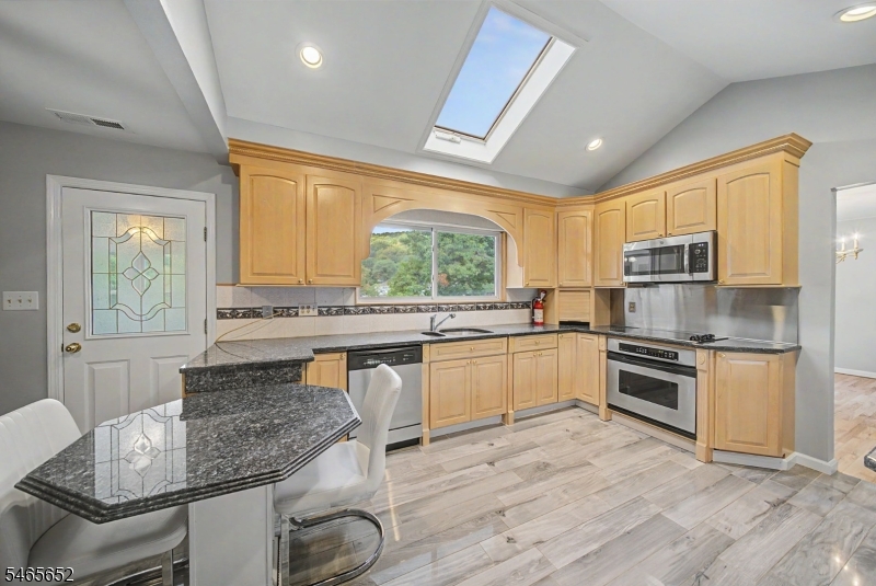 141 East Shore Road Denville NJ 07834