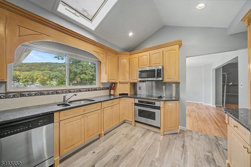 141 East Shore Road Denville NJ 07834