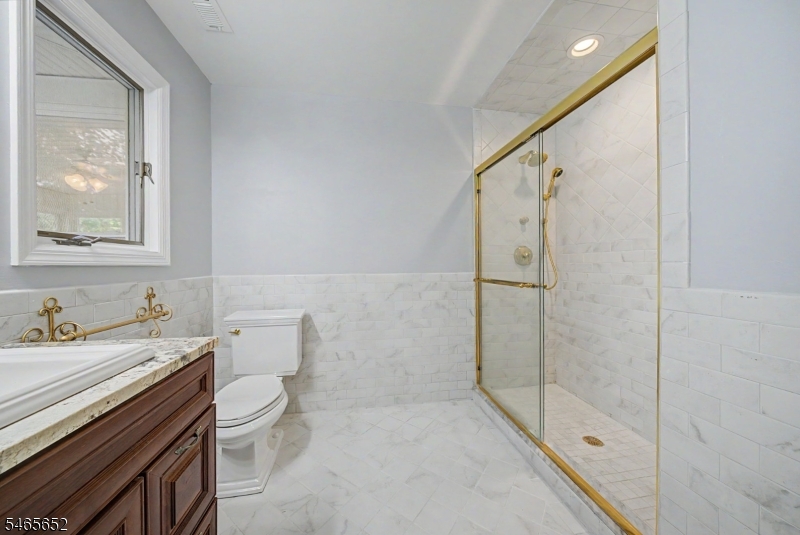 141 East Shore Road Denville NJ 07834