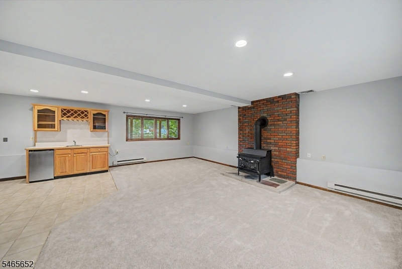 141 East Shore Road Denville NJ 07834