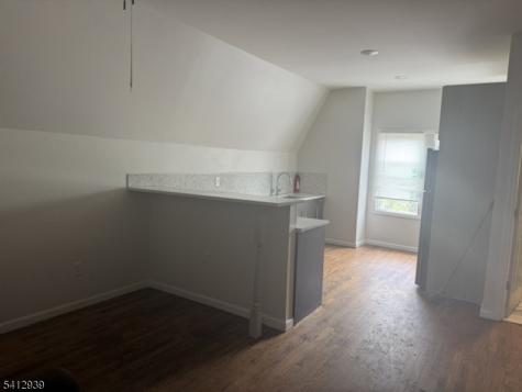 63 Beverly Street Newark NJ 07108