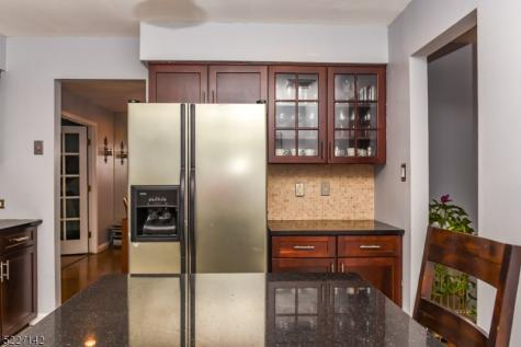 13 Crefeld Court Lincoln Park NJ 07035