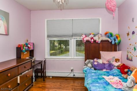 13 Crefeld Court Lincoln Park NJ 07035