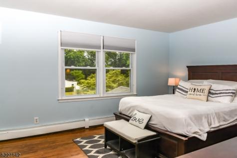 13 Crefeld Court Lincoln Park NJ 07035