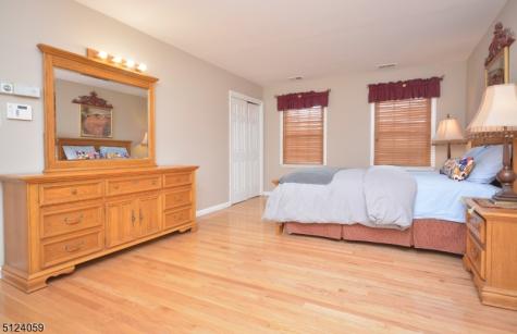 1124 Van Arsdale Drive Branchburg NJ 08853