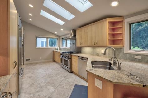 26 Gleneagles Drive Harding NJ 07935