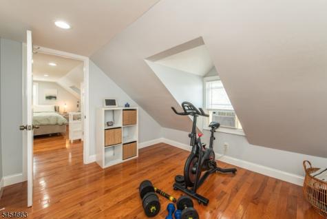 167 Beverly Hill Road Clifton NJ 07012