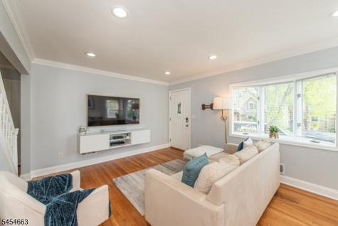 167 Beverly Hill Road Clifton NJ 07012