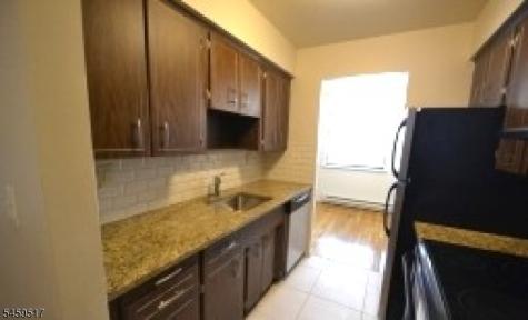 121 Grove Clifton NJ 07013