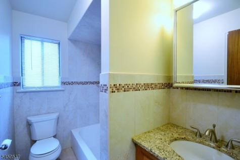 121 Grove Clifton NJ 07013