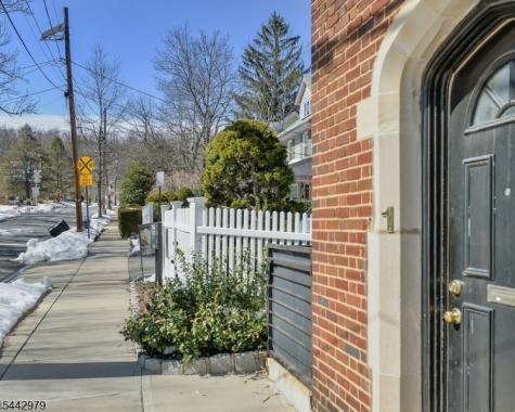 1 Laurel Place Montclair NJ 07043