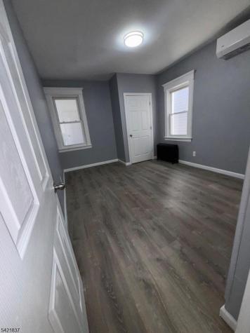 621 Grove Street Irvington NJ 07111