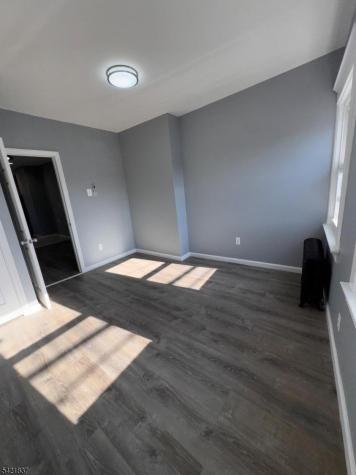 621 Grove Street Irvington NJ 07111