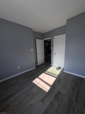 621 Grove Street Irvington NJ 07111