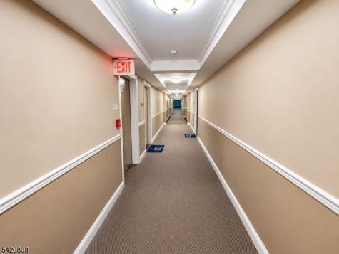 60 Parkway Drive E Unit 9b East Orange NJ 07017