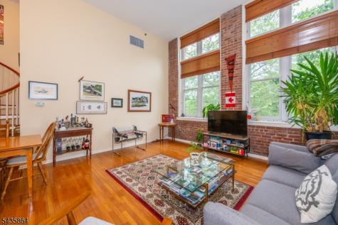 262 Main Street Little Falls NJ 07424