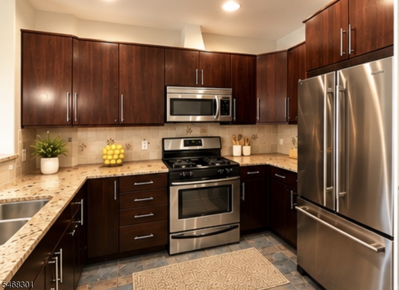 130 South St Apt 2d Newark NJ 07114