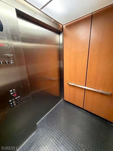 130 South St Apt 2d Newark NJ 07114