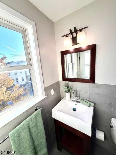 130 South St Apt 2d Newark NJ 07114