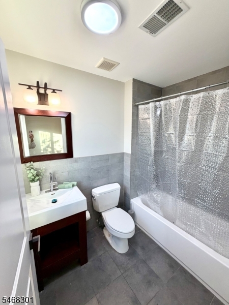 130 South St Apt 2d Newark NJ 07114