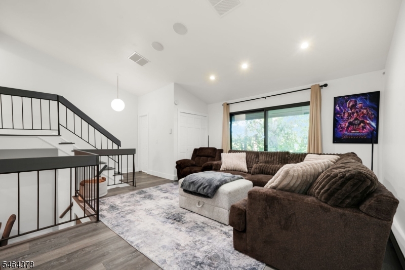 634 Upperway Wharton NJ 07885