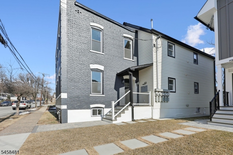 135 Forest St 2r Montclair NJ 07042