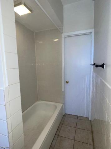 10 Hilliard Avenue Edgewater NJ 07020