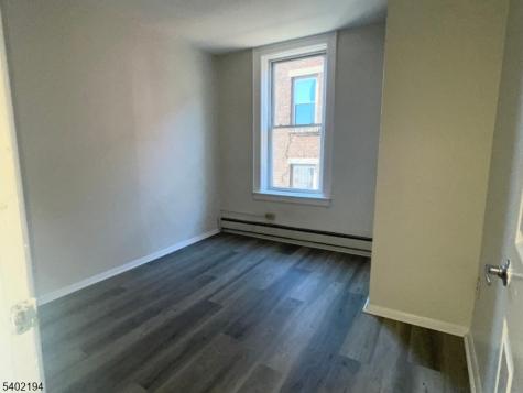 10 Hilliard Avenue Edgewater NJ 07020