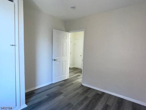 10 Hilliard Avenue Edgewater NJ 07020