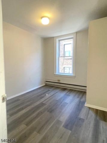 10 Hilliard Avenue Edgewater NJ 07020