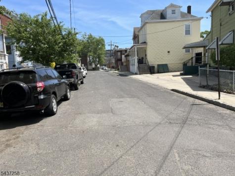 22 Drake Street Bound Brook NJ 08805