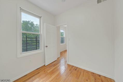 101 Hedden Terrace Newark NJ 07108