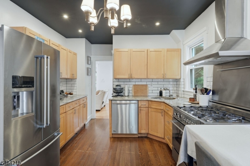 2 Winsor Place Bloomfield NJ 07003