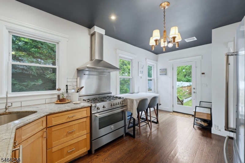2 Winsor Place Bloomfield NJ 07003