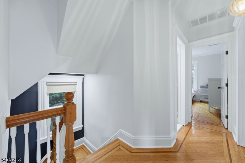 2 Winsor Place Bloomfield NJ 07003