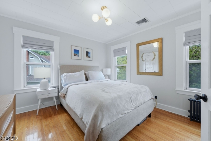 2 Winsor Place Bloomfield NJ 07003