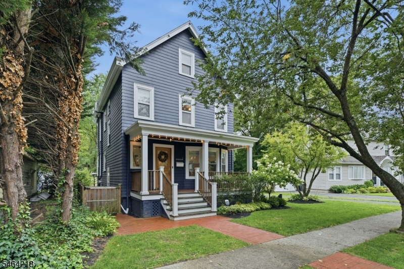 2 Winsor Place Bloomfield NJ 07003