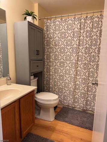 1410 Pinhorn Drive Bridgewater NJ 08807